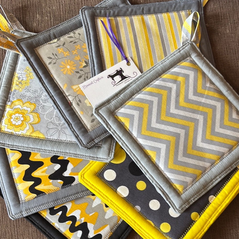 Single Yellow and Gray Pot Holder- choice of pattern, discounts for multiples